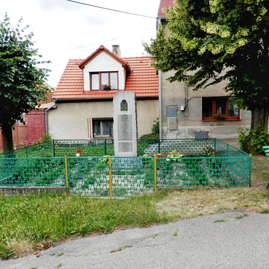 Pomník padlým v  Ječovicích