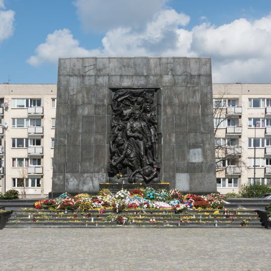 Monumento agli eroi del ghetto