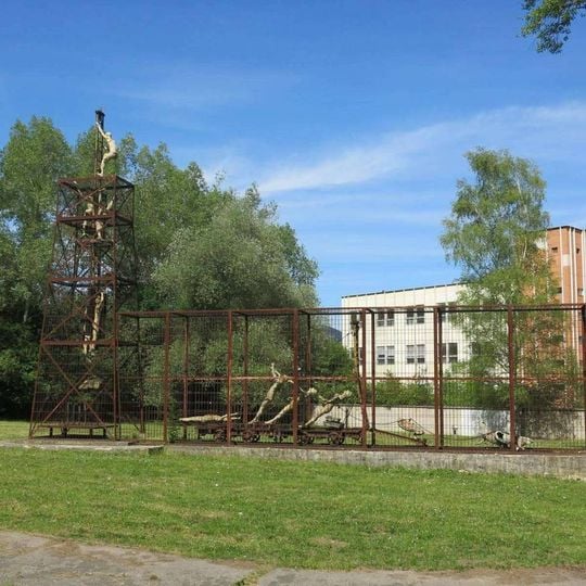 Památník vězňů zemřelých při budování podzemní továrny Richard v Litoměřicích