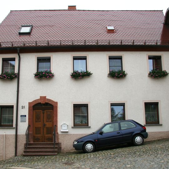 Wohnhaus in geschlossener Bebauung