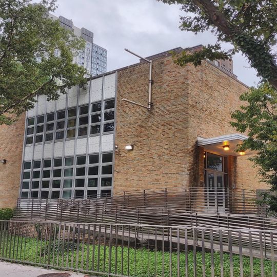 Bloomingdale Library