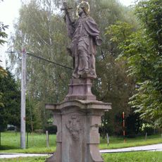 Sloup se sochou svatého Jana Nepomuckého