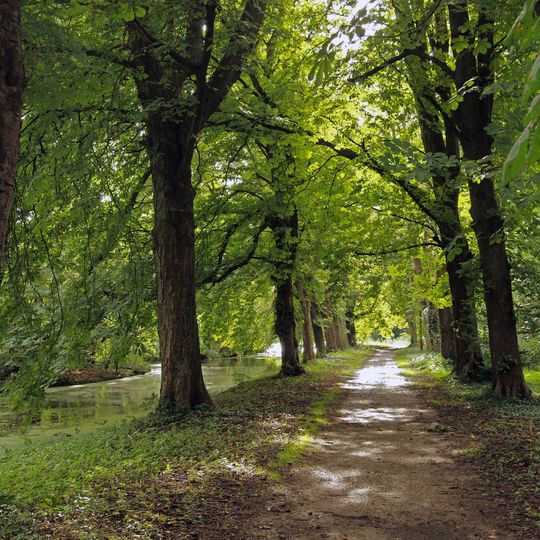 Nijenrode: tuin in landschappelijke stijl