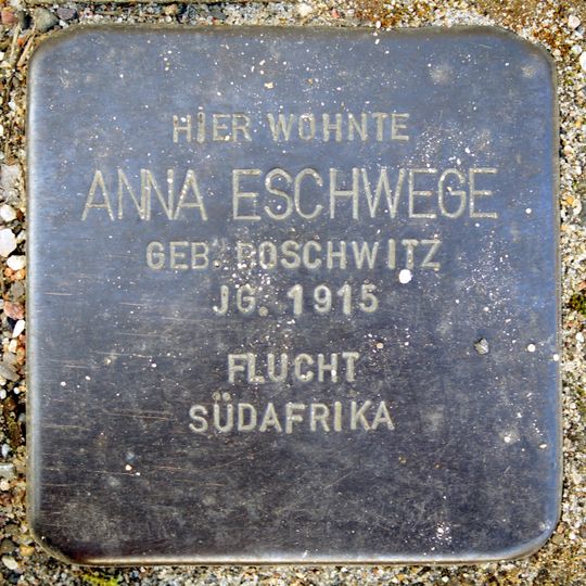 Stolperstein en memoria de Anna Eschwege