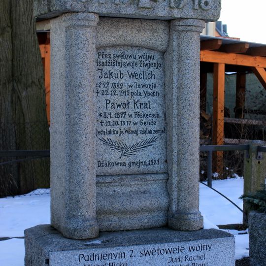 Denkmal für die Gefallenen des Ersten Weltkrieges, mit Einfriedung Klosterstraße