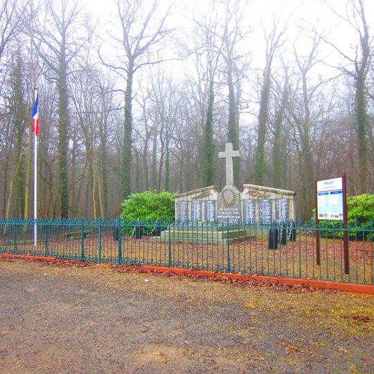 Monument ossuaire de Baslieux