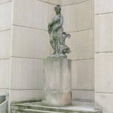 Socha alegorie Trpělivost u pavilonu Reinerových fresek v Duchcově