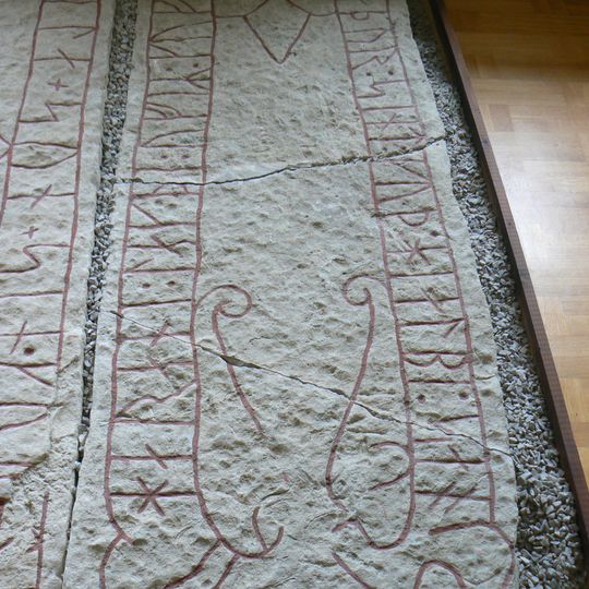 Östergötlands runinskrifter Fv1943;317B