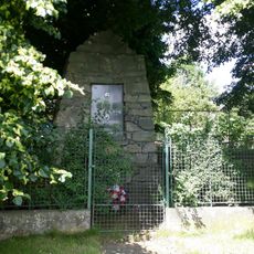 Pomník padlým ve Velechvíně