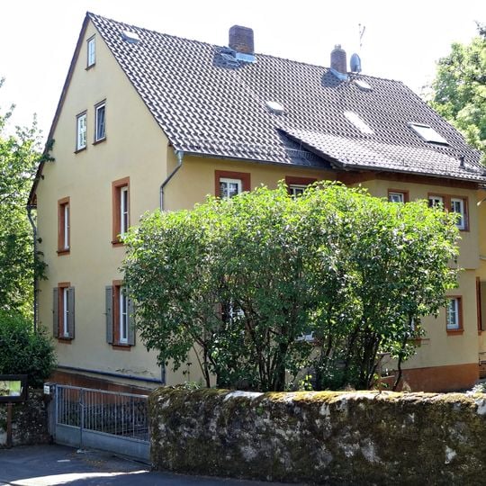 Pfarrhaus und Scheune