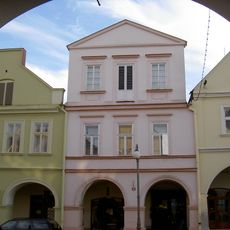 Náměstí Míru čp. 36