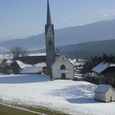St. Johann in Hasenried mit Brunnenkapelle