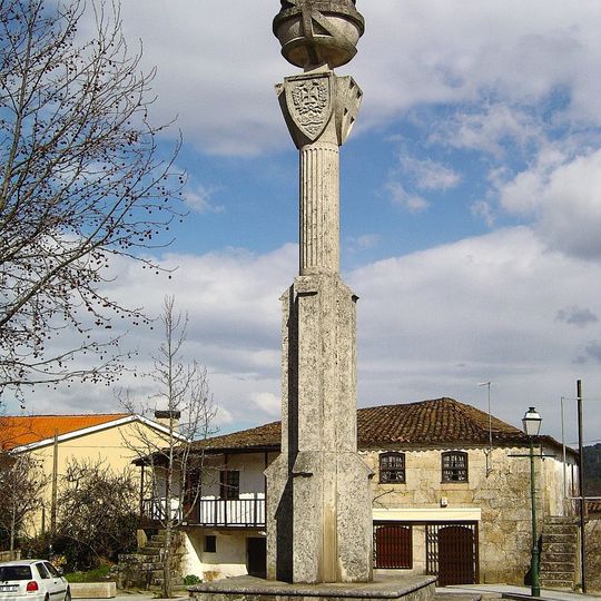 Cruzeiro dos Centenários de Ribeira de Pena