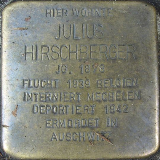 Stolperstein en memoria de Julius Hirschberger