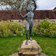Statua
