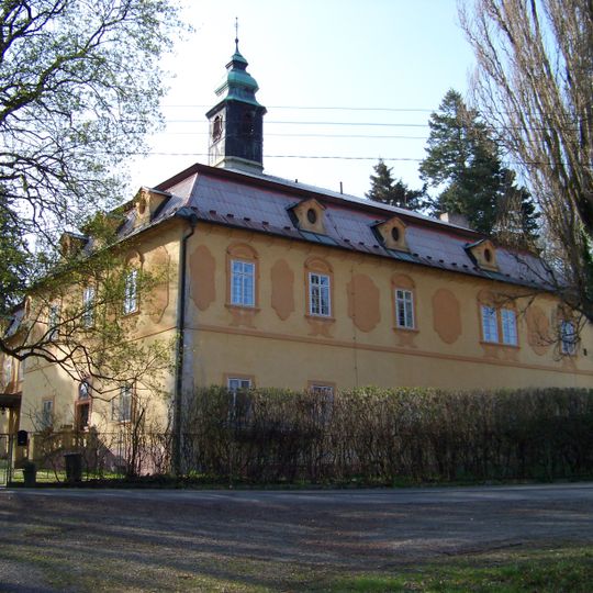 Lojovice Castle
