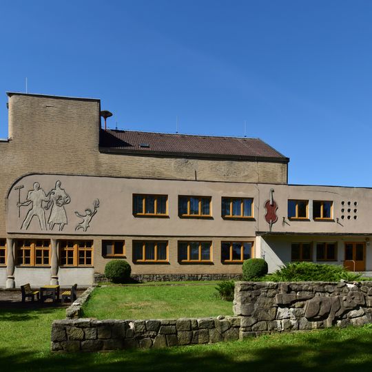 Reliéf na budově obecního úřadu v Mnichu