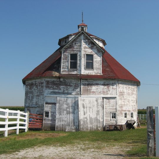 George Rudicel Polygonal Barn