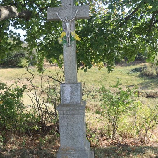 Kříž na severním okraji Opatova