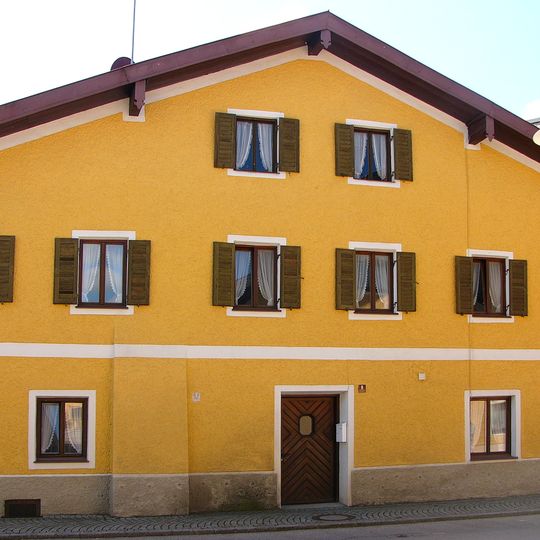 Wilhelm-Scharnow-Straße 8