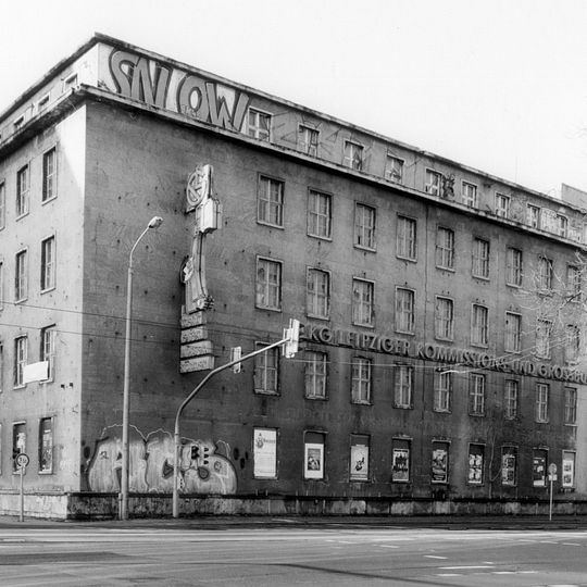 Gebäudekomplex der Druckindustrie Prager Straße 16; 18