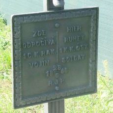 Pomník padlému ve válce 1866 v Ovocné ulici v Klášteru Hradiště nad Jizerou (2)