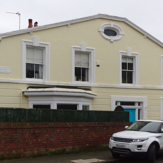 15 Marine Terrace, Waterloo