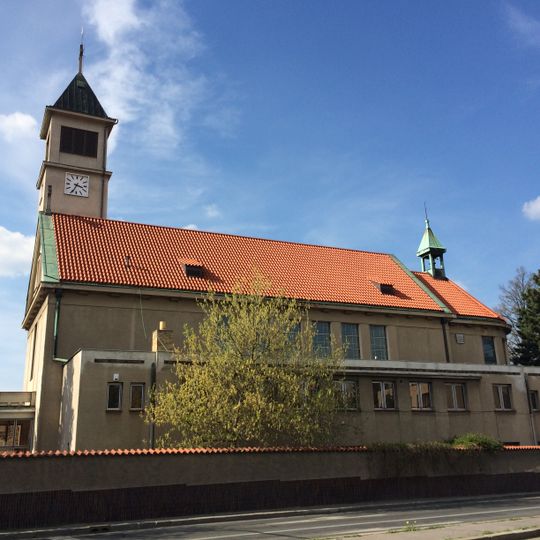 Kostel Panny Marie Královny míru