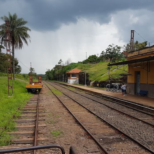 Ferrovária Brotas Station