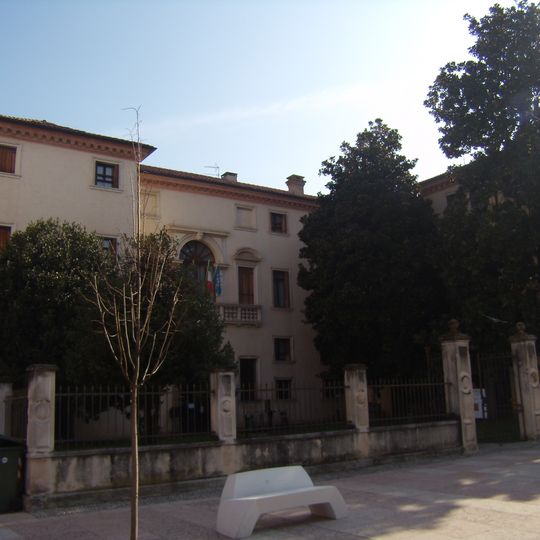Palazzo Venezze