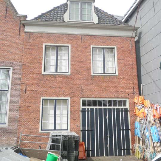 Veermanskade 16, Hoorn