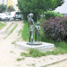Socha Dívky v ulici 28.října v České Lípě
