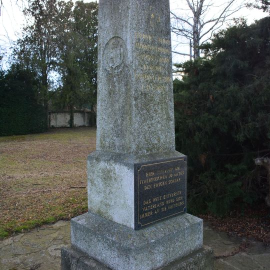 War cemetery Bruckneudorf