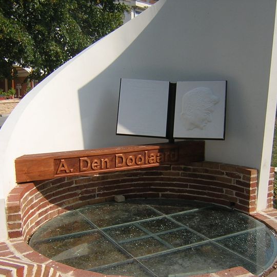 A. den Doolaard memorial