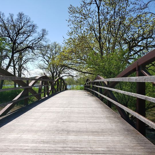 Independence Grove Beach