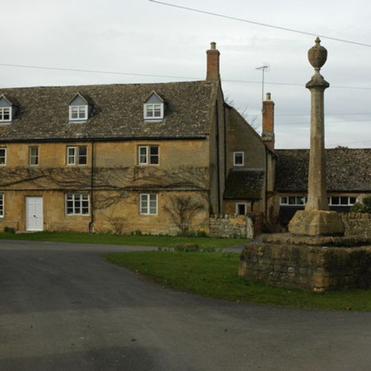 Village cross 170m north west of St Mary's Church