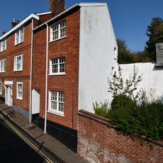 35, Lower North Street