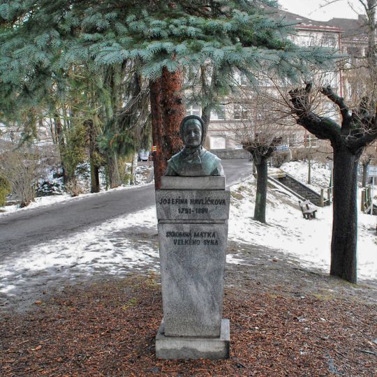 Pomník Havlíčkovy matky