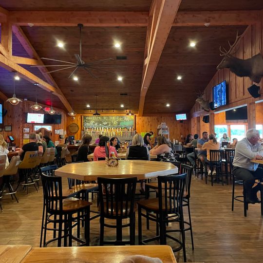 Lake Inn