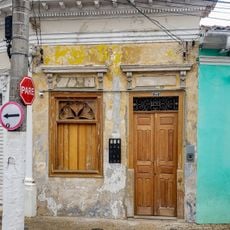 Building at Rua Madre Maria Teodora, 23
