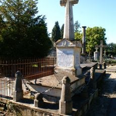 Grafmonument van J.A. van de Ven (1800-1866) en diens echtgenote C.M.T. van den Eijnden (1825-1870)