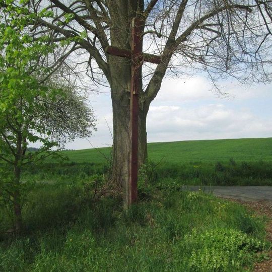 Kříž severovýchodně od Třebíšova