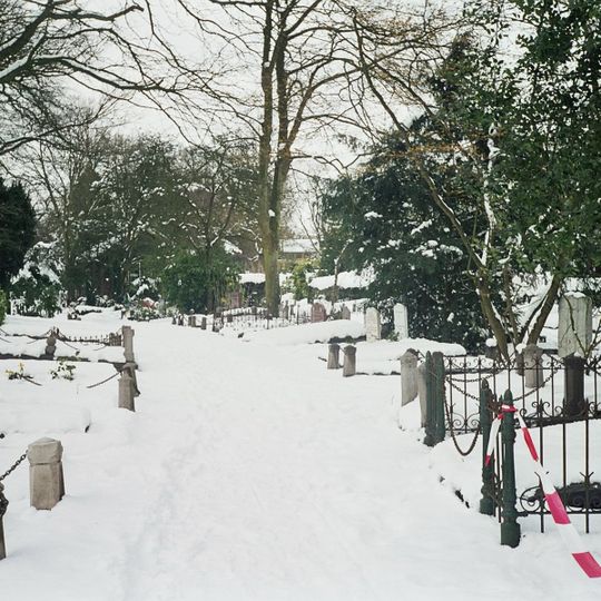 Begraafplaats Zorgvlied: Parkaanleg en padenstelsel