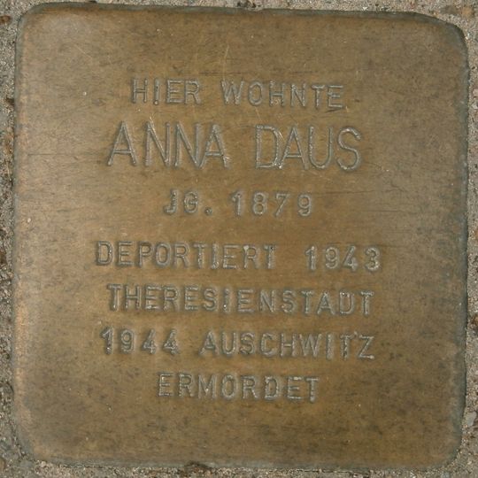 Stolperstein en memoria de Anna Daus