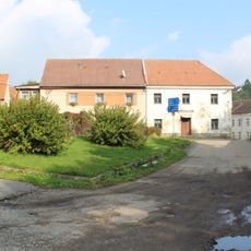 Zemědělský dvůr Popovice