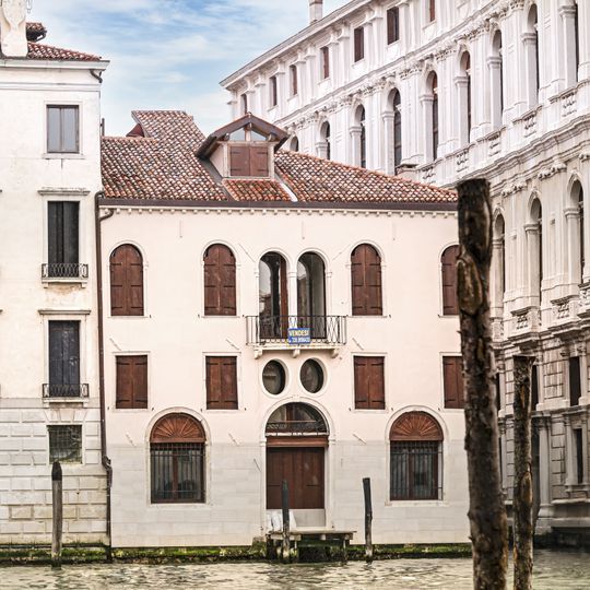 Palazzo Donà