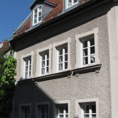 Zweigeschossiges Haus