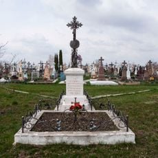 Grave of Mykhailo, Volodymyr, Stanislav Charnetskyi