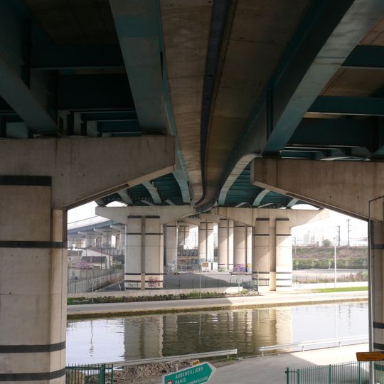 Viaduc du canal de Saint-Denis