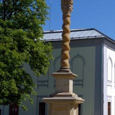 Nepoškvrnená Panna Mária, socha